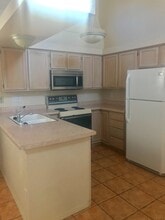 4036 Pineridge Run in Las Cruces, NM - Building Photo - Building Photo