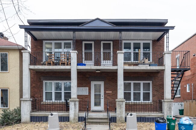 9 Acacia Av in Ottawa, ON - Building Photo - Building Photo