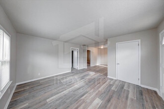 1625 N Berwick Ave in Indianapolis, IN - Building Photo - Building Photo