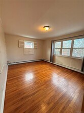 76-27 170th St in Queens, NY - Building Photo - Building Photo