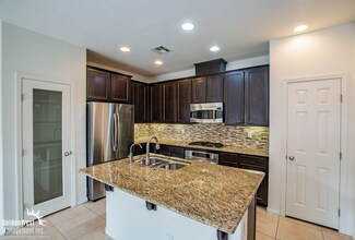 7471 Santo Domingo Ave in Las Vegas, NV - Building Photo - Building Photo