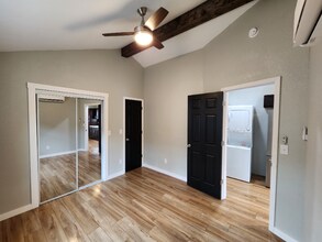 1102 Hawthorne Ave in Chillicothe, MO - Building Photo - Building Photo