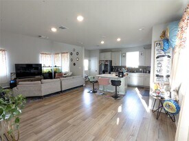 2436 Danbury Ln in Leander, TX - Building Photo