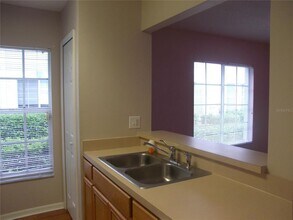 4122 Waterside Island Ct in Tampa, FL - Building Photo - Building Photo