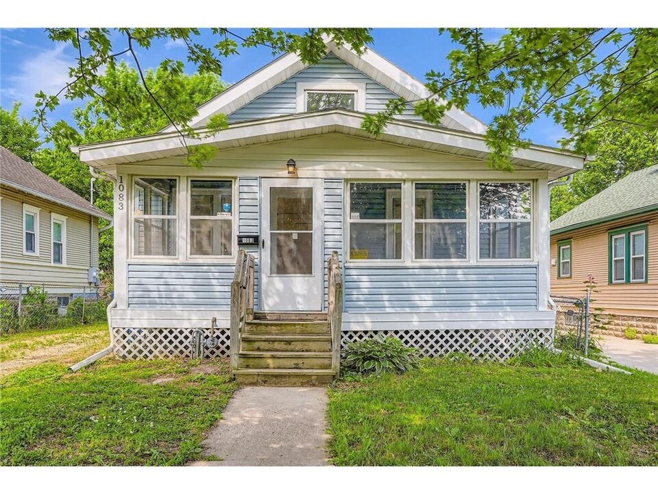 1083 Western Ave N in St. Paul, MN - Building Photo