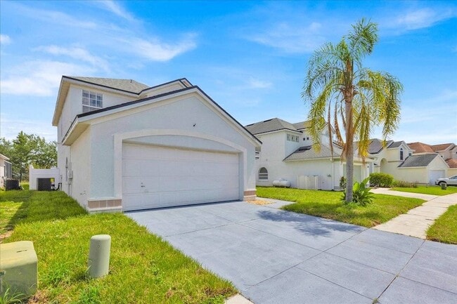 642 Riggs Cir in Davenport, FL - Building Photo - Building Photo