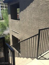 2615 W Gary Ave in Las Vegas, NV - Building Photo - Building Photo