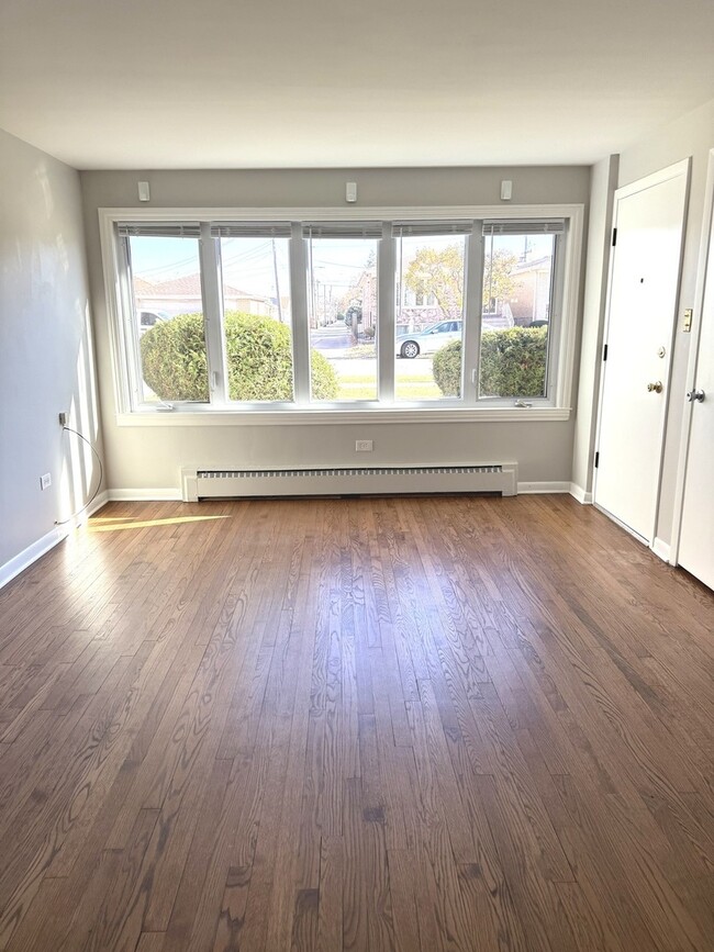 property at 4644 N Sayre Ave