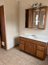 1017 N Main Ave, Unit 2 in Denver City, TX - Building Photo - Building Photo