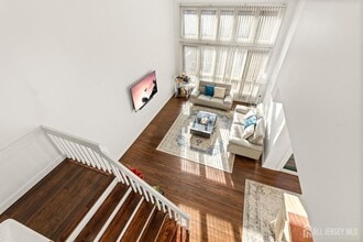 403 Willowbrook Dr in North Brunswick, NJ - Building Photo - Building Photo