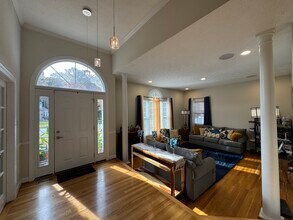 329 Woodbrook Run in Newport News, VA - Building Photo - Building Photo