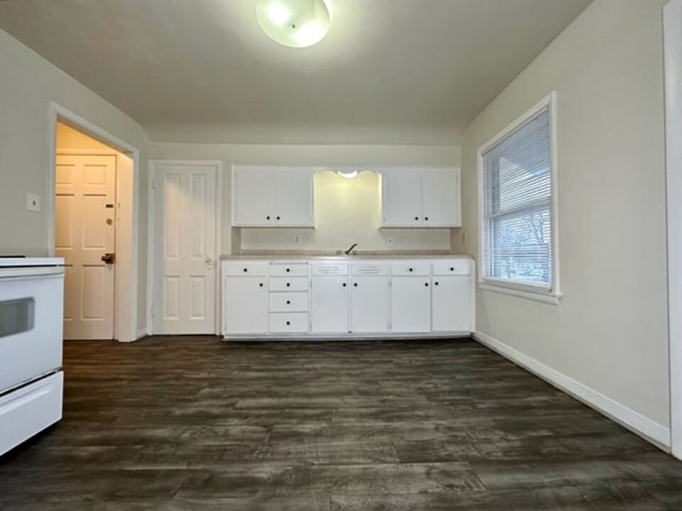 1017 N Webster Ave in Green Bay, WI - Building Photo