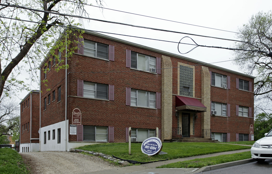 The Shields Apartments in Cincinnati, OH - Building Photo