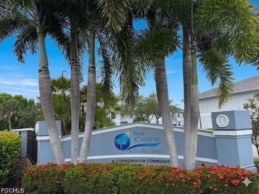 8326 Bernwood Cove Loop