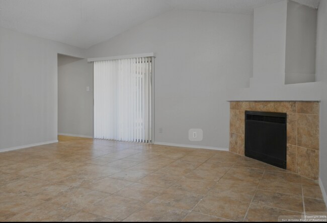 10009 Apache Village in San Antonio, TX - Building Photo - Building Photo