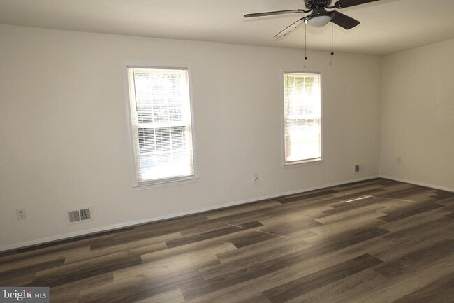 property at 2400 Ansdel Ct