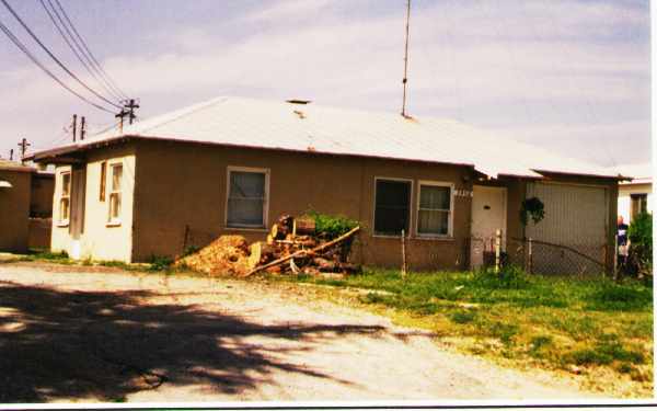 3952 N H St in San Bernardino, CA - Foto de edificio - Building Photo