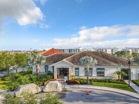 3121 Paradox Cir in Kissimmee, FL - Building Photo