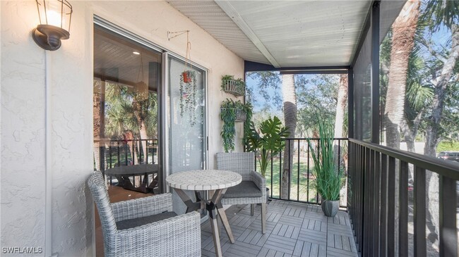 4180 Looking Glass Ln in Naples, FL - Building Photo - Building Photo