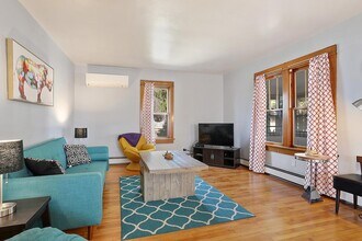 705 N 5th Ave in Sturgeon Bay, WI - Building Photo - Building Photo