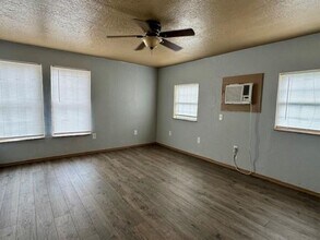 408 NW 5th St in Lawton, OK - Building Photo - Building Photo