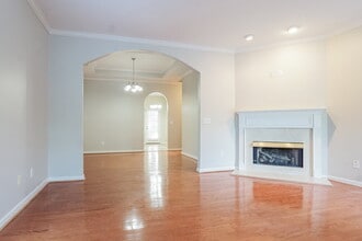 173 St Charles Dr in Helena, AL - Foto de edificio - Building Photo