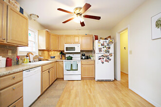 614 Shamrock Rd in Charlottesville, VA - Building Photo - Building Photo