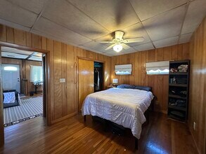 32 Oak Island Rd in Revere, MA - Building Photo - Building Photo