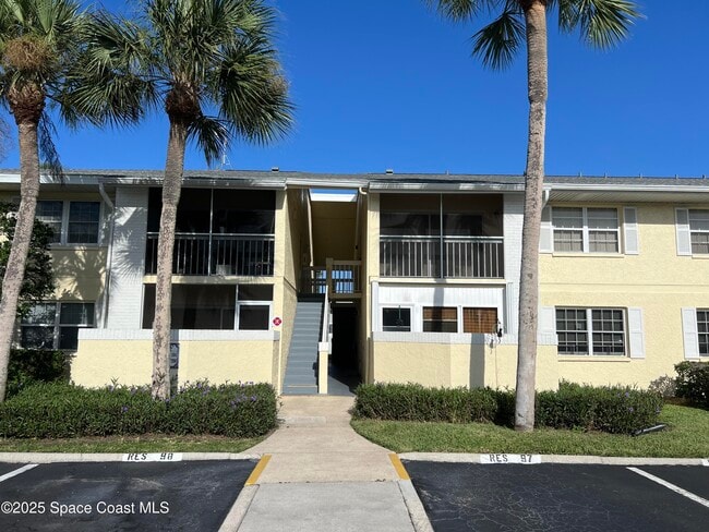 property at 963 Sonesta Ave NE