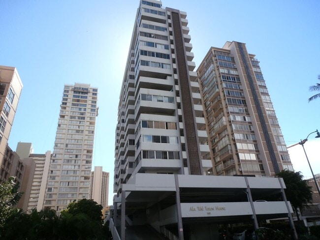 property at 2421 Ala Wai Blvd