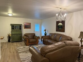 Available Now! in Grand Junction, CO - Foto de edificio - Building Photo