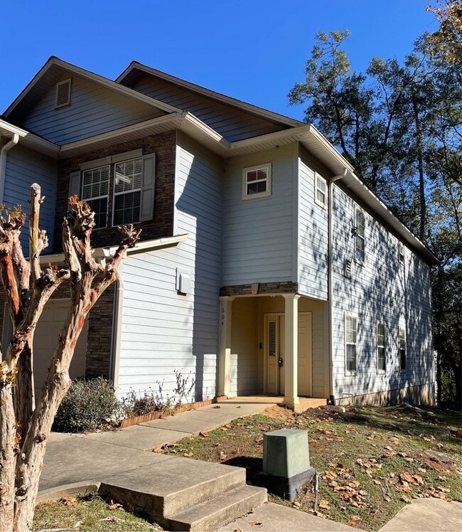 1325 Stone Rd in Tallahassee, FL - Building Photo - Building Photo