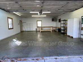 116 N Douglas Ave in Belleville, IL - Building Photo - Building Photo