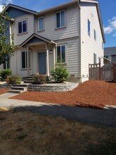 1550 Craig Rd SE in Olympia, WA - Building Photo - Building Photo