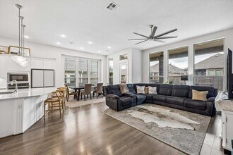 320 Teakmill Trail in San Marcos, TX - Building Photo - Building Photo