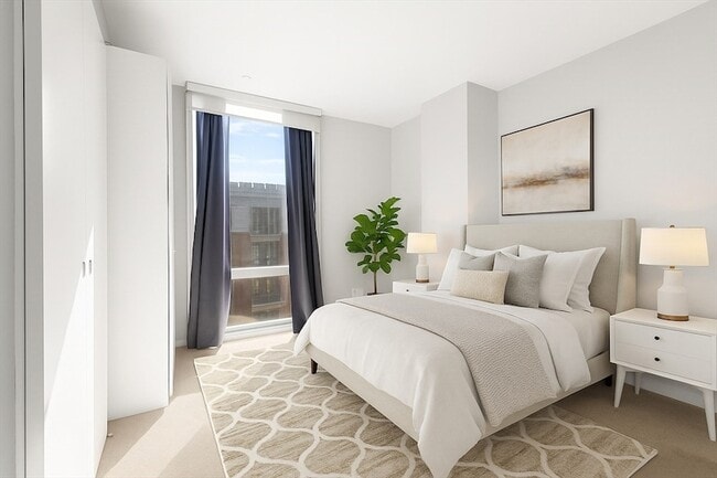 141 Dorchester Ave, Unit 318 in Boston, MA - Building Photo - Building Photo