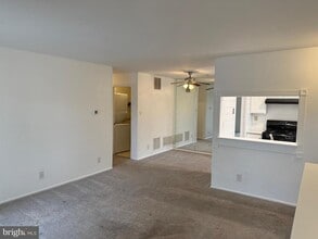 1108 Aberdeen Ln in Gloucester Township, NJ - Building Photo - Building Photo