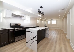 440 E 49th St in Chicago, IL - Building Photo - Building Photo