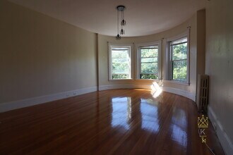 1477 Beacon St in Brookline, MA - Building Photo - Building Photo