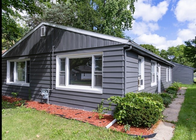 property at 3023 Parkside Ave