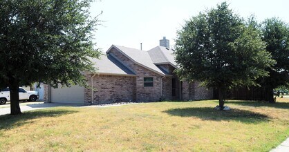 2800 Stockton St in Denton, TX - Building Photo - Building Photo
