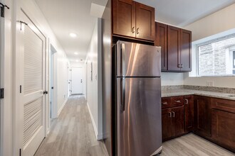 1014 N Hamlin Ave, Unit 1 in Chicago, IL - Building Photo - Building Photo