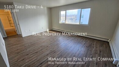 5180 Taku Dr in Anchorage, AK - Building Photo - Building Photo
