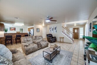 10626 Cat Mountain in San Antonio, TX - Building Photo - Building Photo