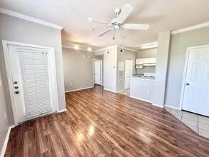 2564 Robert Trent Jones Dr in Orlando, FL - Building Photo - Building Photo