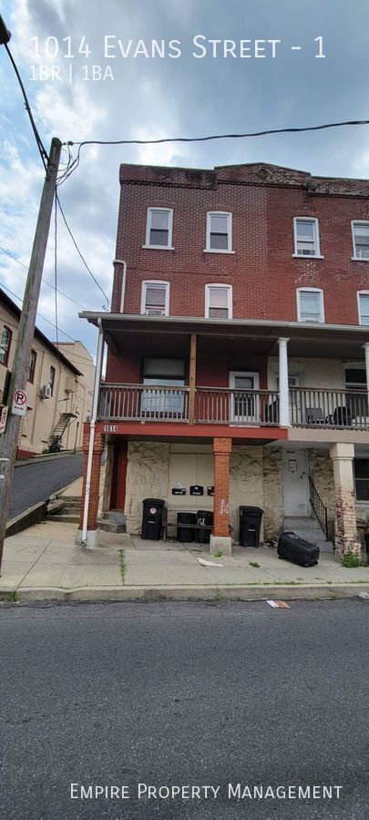 1014 Evans St in Bethlehem, PA - Foto de edificio - Building Photo