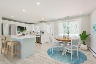 17 Hillside Dr in Cohasset, MA - Building Photo - Building Photo