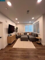 10300 San Pablo Ave in El Cerrito, CA - Building Photo