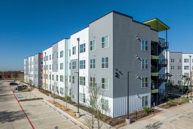 Norman Commons in Austin, TX - Building Photo - Building Photo