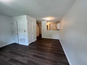 2807 Ferret Ct in Raleigh, NC - Building Photo - Building Photo